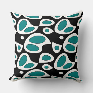 Cute & Cozy Throw Pillow – Adorable Design  Kissen
