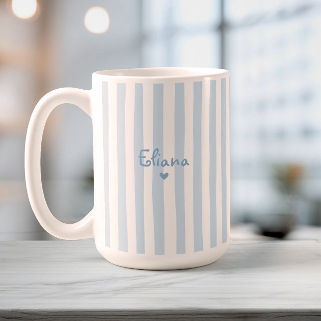 Cute Custom Name Light Blue Stripes Girly Kaffeetasse (Von Creator hochgeladen)