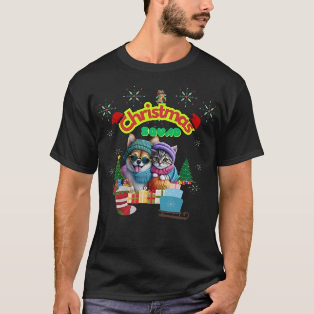Cute dog and cat Christmas squad design  T-Shirt (Vorderseite)