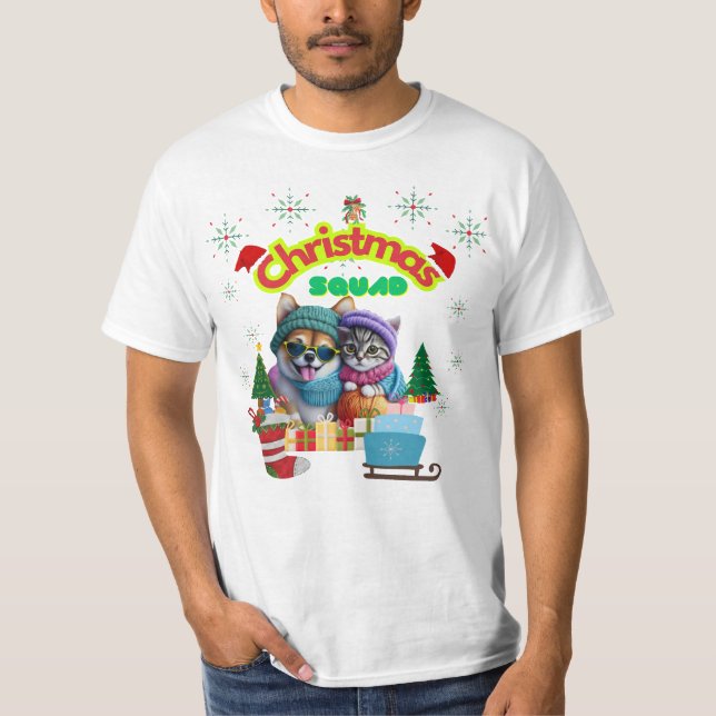 Cute dog and cat Christmas squad design  T-Shirt (Vorderseite)