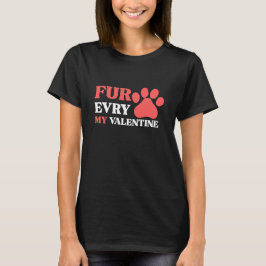 Cute Dog Paw Valentine Design for Pet Lovers T-Shirt