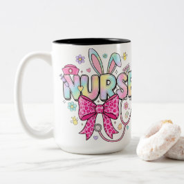 Cute Easter Nurse Pastel Bunny Ears Coquette Bow Zweifarbige Tasse
