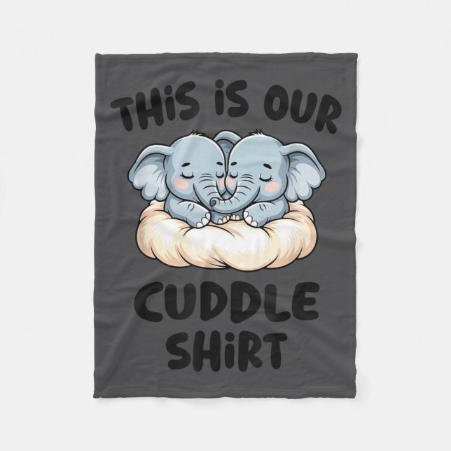 Cute Elephant Couple This Is Our Cuddle  Fleecedecke (Vorderseite)