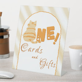 Cute Fat Orange Cat 1st Birthday Cards & Gifts Sockelschild