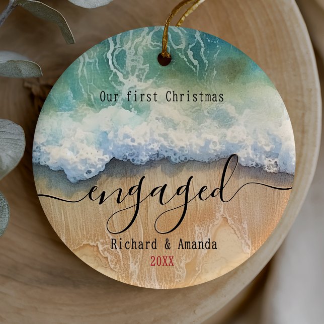 Cute first Christmas engaged coastal beach Keramik Ornament (Von Creator hochgeladen)