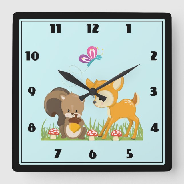 Cute Forest Creys Happy Cartoon Quadratische Wanduhr (Vorderseite)