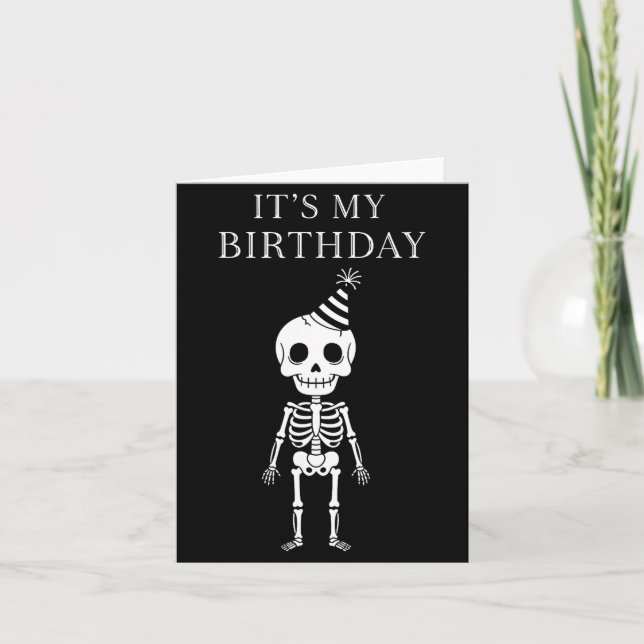 Cute Funny Kawaii Skeleton Birthday Skull Happy Wo Karte (Vorderseite)