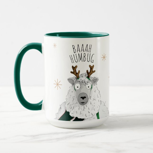 Cute Funny Reindeer Sheep 'Baaah Humbug' Pun Fun Tasse (Links)