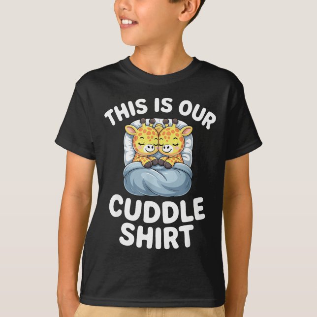Cute Giraffe Couple This Is Our Cuddle  T-Shirt (Vorderseite)