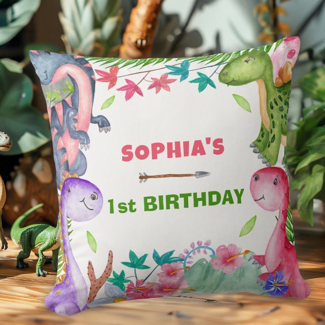 Cute Girl Dinosaur 1st Birthday Party Kissen (Von Creator hochgeladen)