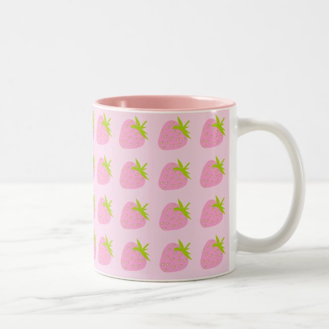 Cute Girly Pink Strawberry Pattern Zweifarbige Tasse (Rechts)
