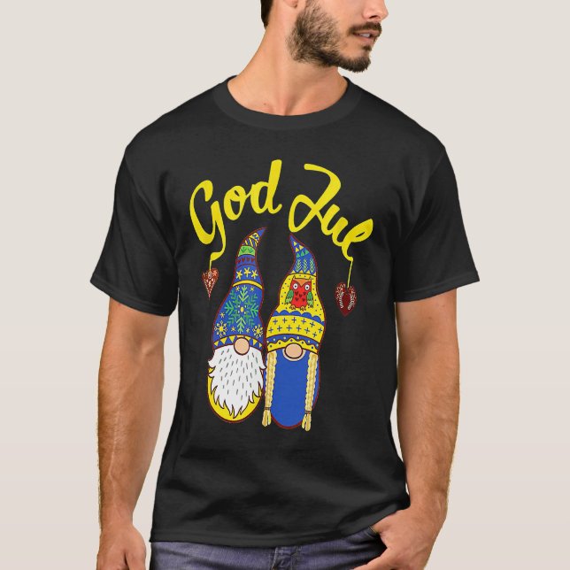 Cute Gnomes God Jul Swedish Norwegian Christmas T-Shirt (Vorderseite)