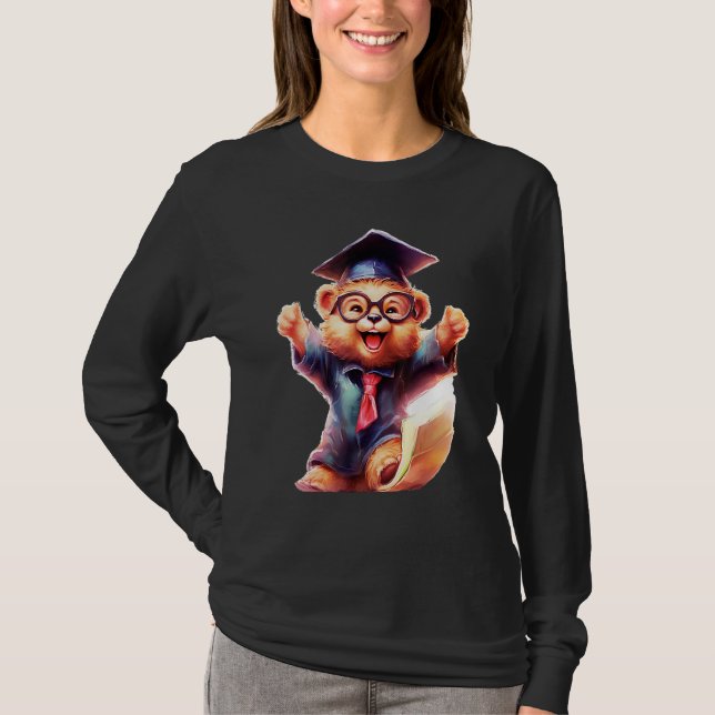 Cute Graduation Bear to Celebrate Your Graduate T-Shirt (Vorderseite)