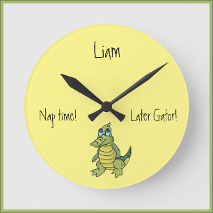 Cute Green Alligator Runde Wanduhr