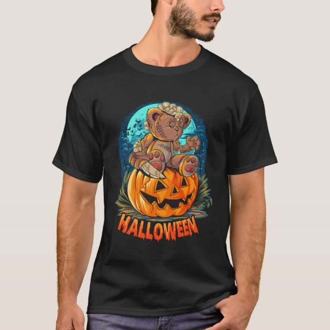 Cute Halloween Teddy Bear Sitting Pumpkin Hallowee T-Shirt (Vorderseite)