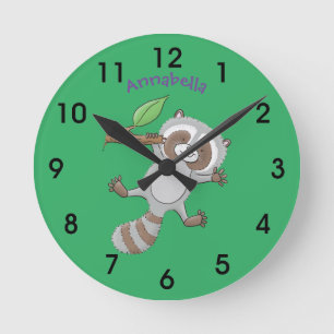 Cute happy raccoon baby cartoon illustration runde wanduhr