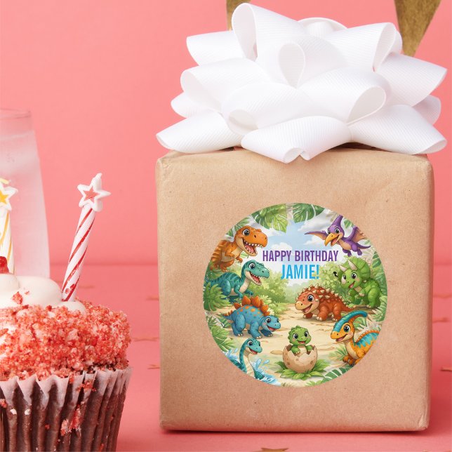 Cute Kids Dinosaur Birthday Runder Aufkleber (Von Creator hochgeladen)