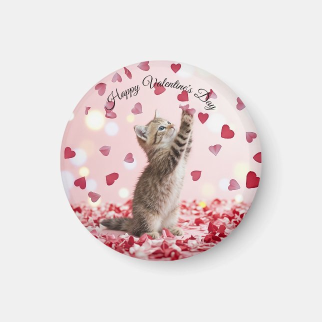 Cute Kitten Catching Valentine Heart Petals Magnet (Vorne)