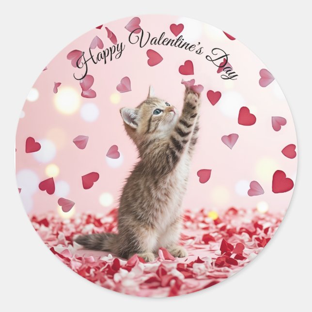 Cute Kitten Catching Valentine Heart Petals Runder Aufkleber (Vorderseite)