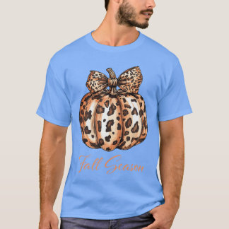 Cute Leopard Pumpkin Fall Autumn Season for Women  T-Shirt