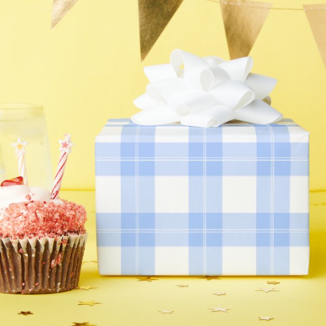 Cute Light Blue Plaid Simple Classic  Geschenkpapier (Geburtstagsparty)