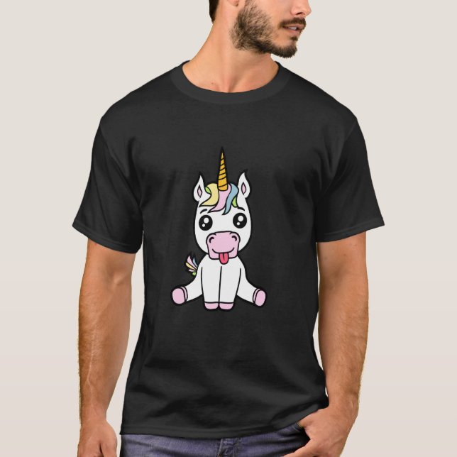 Cute Little Cheeky Sitting Tongue Sticking Out Uni T-Shirt (Vorderseite)