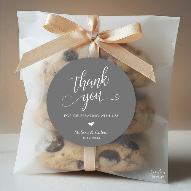 Cute Little Heart Modern Wedding Thank You Gifts Runder Aufkleber (Cute Little Heart Modern Classy Wedding Thank You Gifts Classic Round Sticker in Dark Grey)