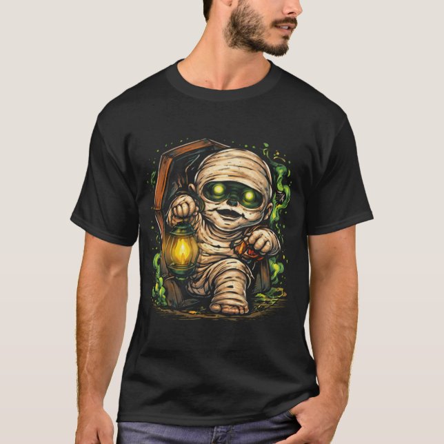 Cute Mummy with Lantern T-Shirt (Vorderseite)