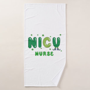 Cute NICU Krankenschwester St. Patrick's Design Badehandtuch