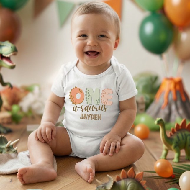 Cute Pastel One A Saurus Dinosaur Birthday Baby Strampler (Von Creator hochgeladen)