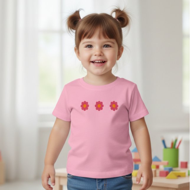 cute pink daisies baby tshirt (Von Creator hochgeladen)