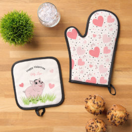 Cute pink pig for Valentine Ofenhandschuh & Topflappen-Set