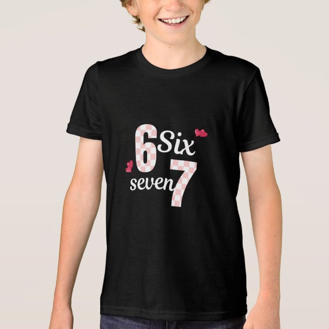Cute Pink Plaid Numbers 6 7 Tee (Vorderseite)