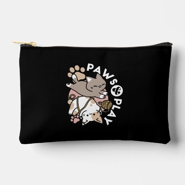 Cute Playful Cats Design – Fun Paws and Play Art Zubehörtasche (Vorderseite)