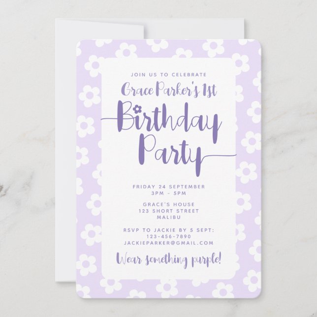 Cute Purple Daisy Pattern 1st Birthday Party Einladung (Vorderseite)
