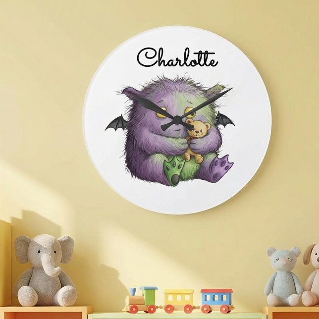Cute Purple Green Fluffy Monster Buddy Große Wanduhr (Von Creator hochgeladen)