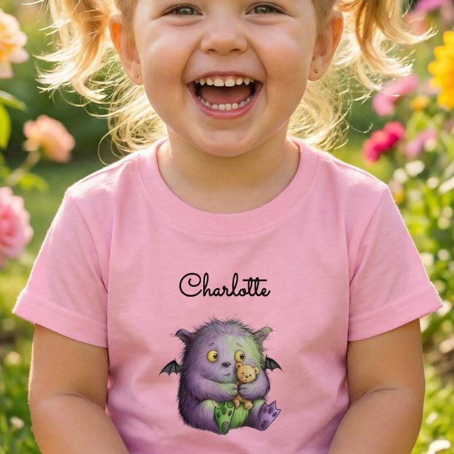 Cute Purple Green Fluffy Monster Buddy Kleinkind T-shirt (Von Creator hochgeladen)