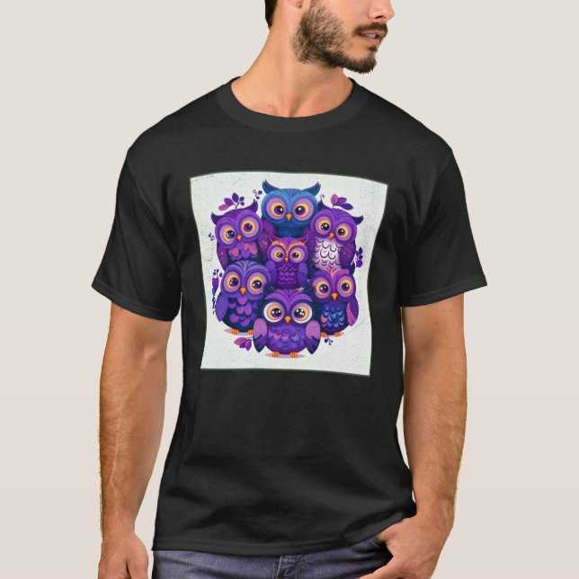 Cute Purple Owls Illustration Minimal Unique Big E T-Shirt (Vorderseite)