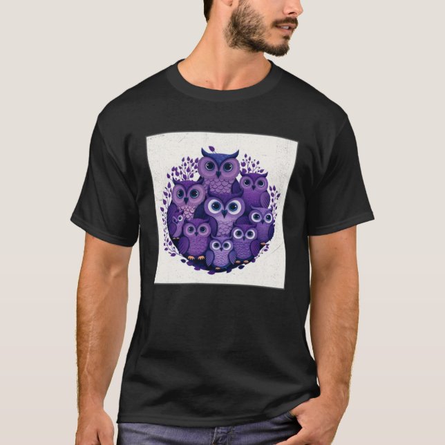Cute Purple Owls Illustration Minimal Unique Big E T-Shirt (Vorderseite)