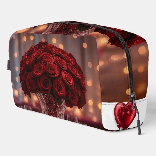 Cute Red Rose Valentine Aesthetic Cosmetic Travel  Waschbeutel (Rechte Ecke)