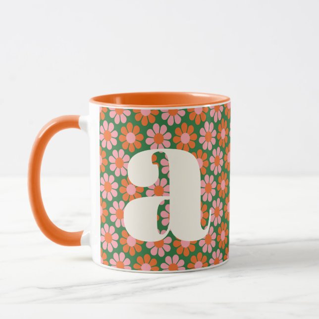 Cute Retro Flowers Green Pink Monogram Custom Tasse (Links)