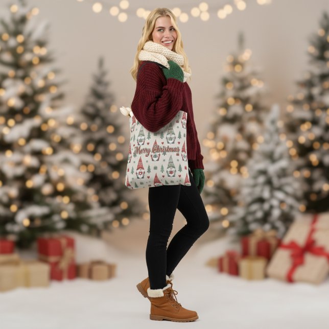 Cute Scandinavian Christmas Gnome Tote Bag (Von Creator hochgeladen)