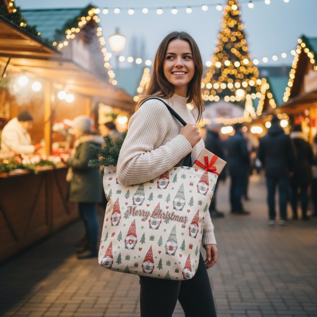 Cute Scandinavian Christmas Gnome Tote Bag (Von Creator hochgeladen)
