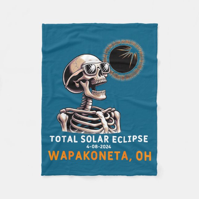 Cute Skeleton Solar Eclipse Wapakoneta Ohio Fleecedecke (Vorderseite)