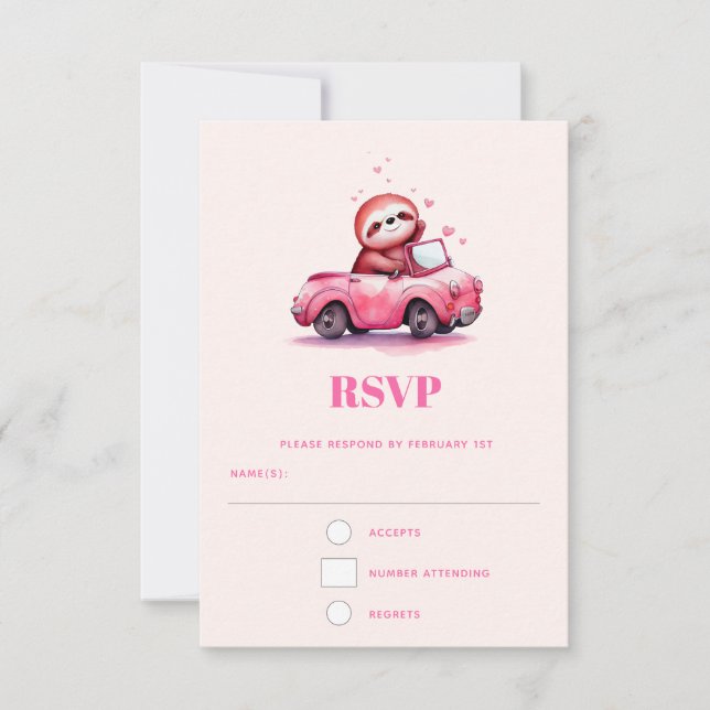 Cute Sloth in a Pink Convertible RSVP Karte (Vorderseite)