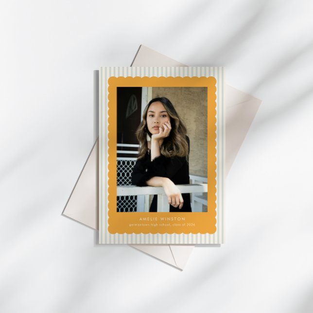 Cute Stripes Scallops Border Grad Announcement Einladung (Von Creator hochgeladen)