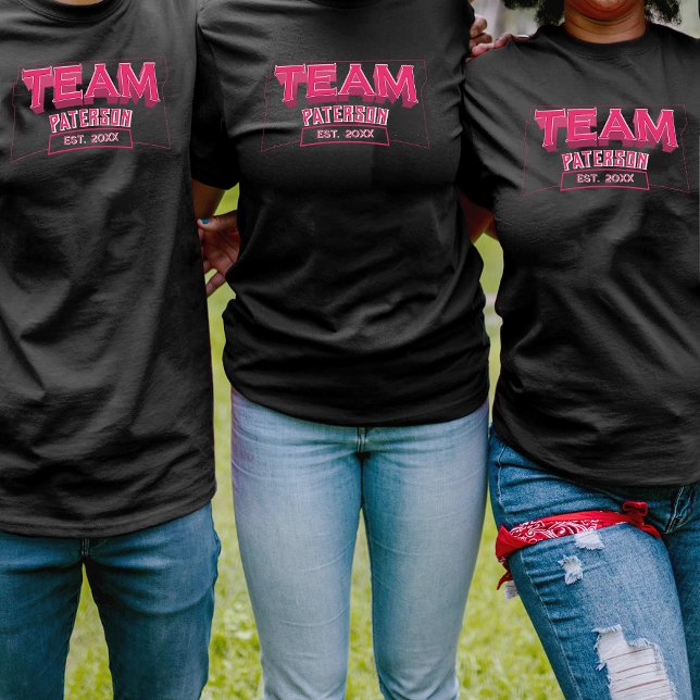 Cute Team Pink Family Custom Name Black Sports T-Shirt (Von Creator hochgeladen)