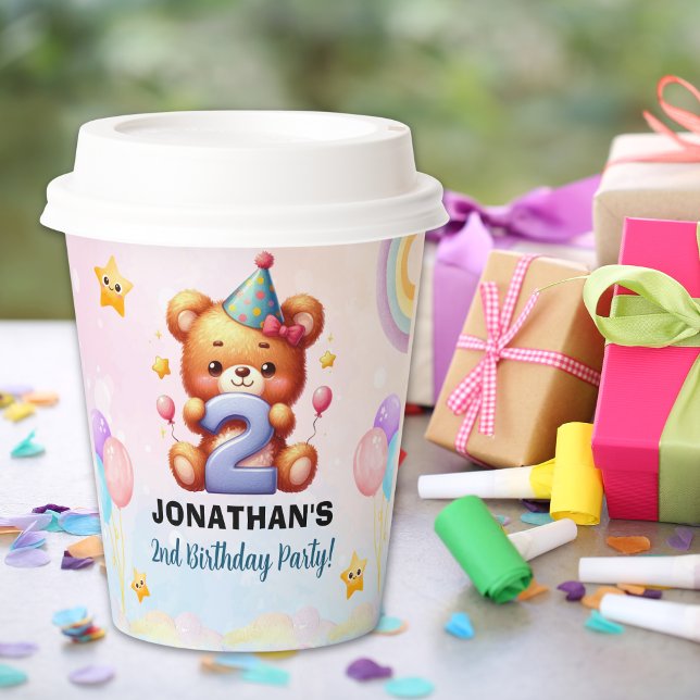 Cute Teddy Bear 2nd Birthday | Rainbow & Balloons  Pappbecher (Von Creator hochgeladen)