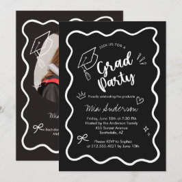 Cute Trendy Pink Wavy Border Graduation Invitation Ankündigung