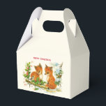 Cute Vintage Foxes Retro Christmas Geschenkschachtel<br><div class="desc">Kleine Gefälligkeitsbox mit einem köstlichen zeichn eines Füchsenpaares mit einem freundlichen Vogel in der Nähe. Umgeben von Pinienbäumen und anderen Winterpflanzen.</div>